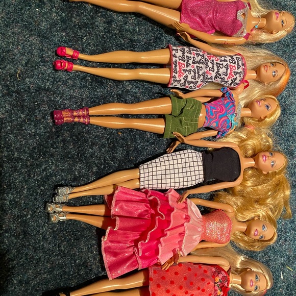 blonde barbie dolls